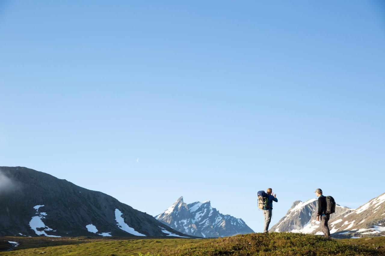 Hotel Aak Andalsnes Bagian luar foto