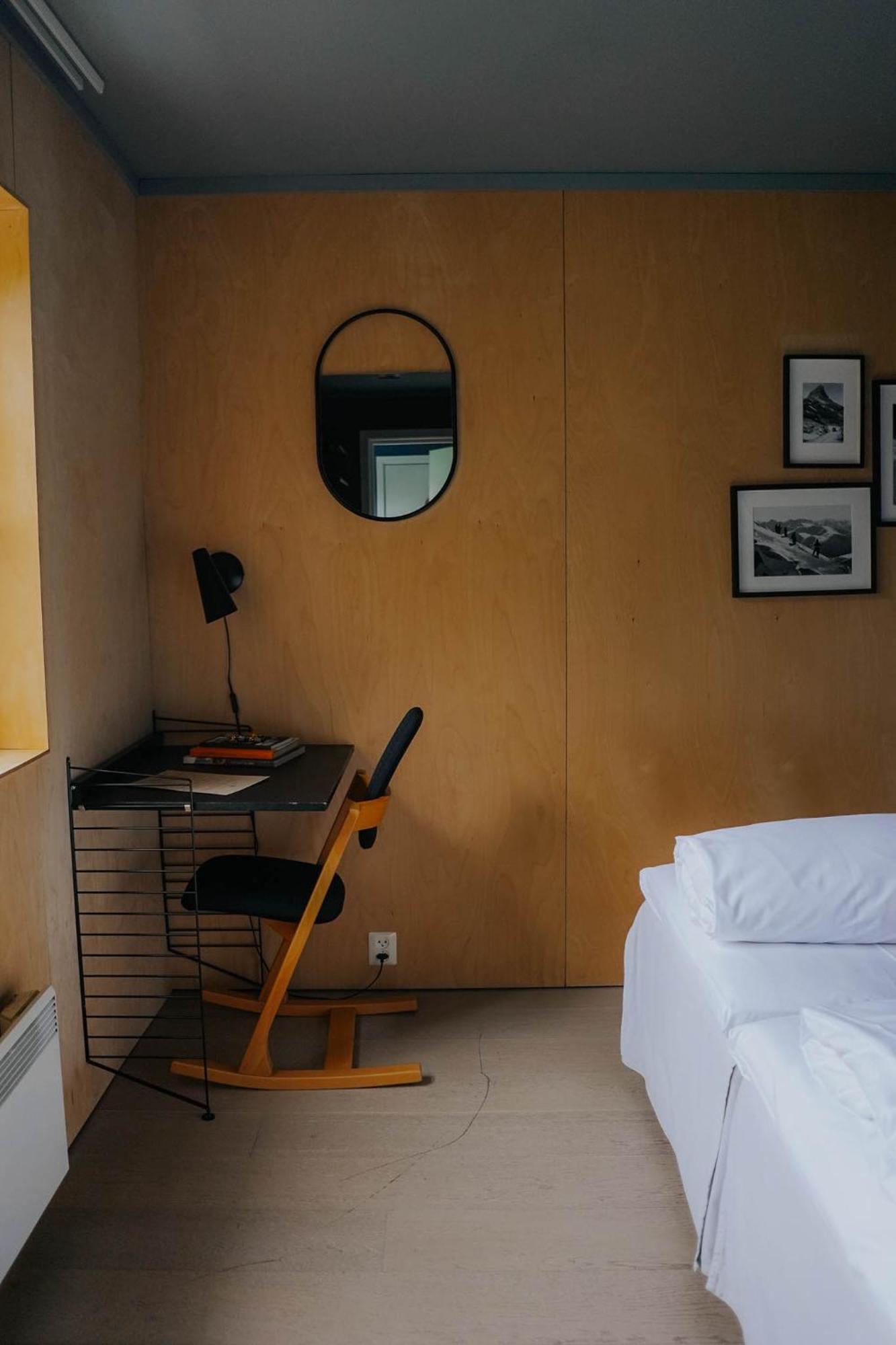 Hotel Aak Andalsnes Bagian luar foto