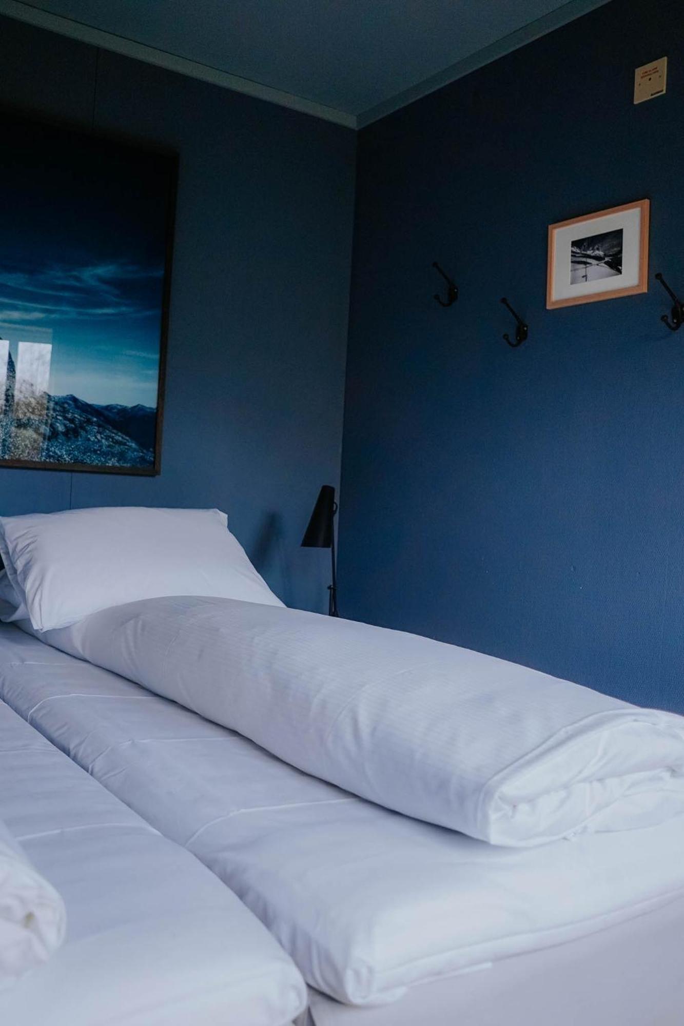 Hotel Aak Andalsnes Bagian luar foto