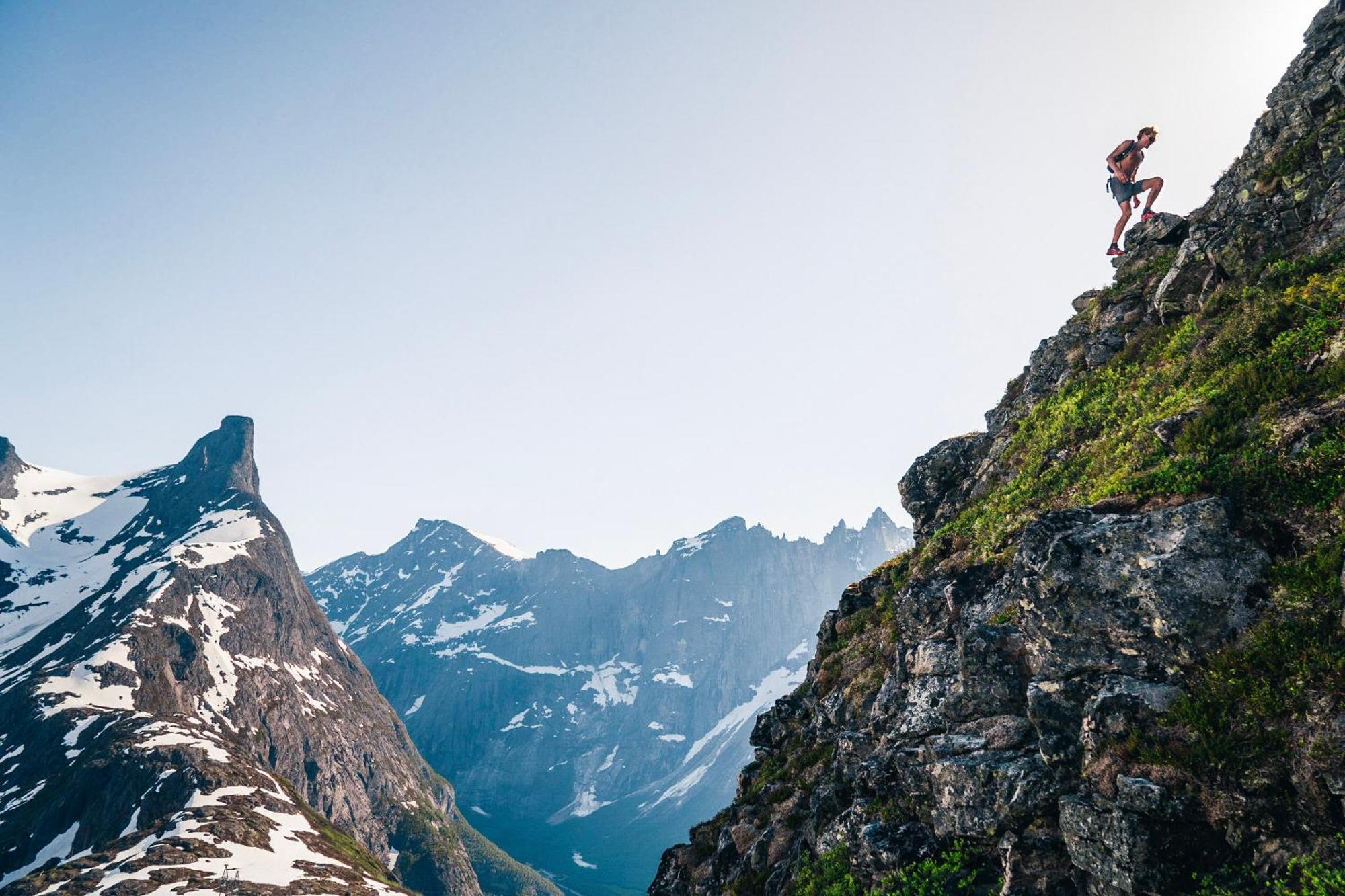 Hotel Aak Andalsnes Bagian luar foto
